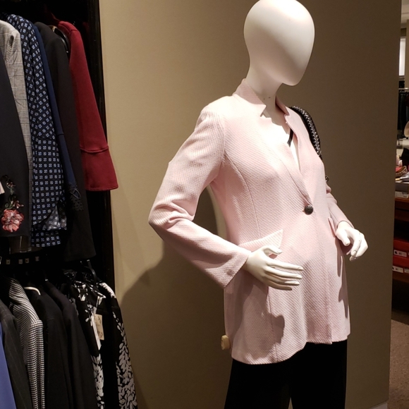 St. John NWT Shadow Jacket in Petal - Picture 5 of 8